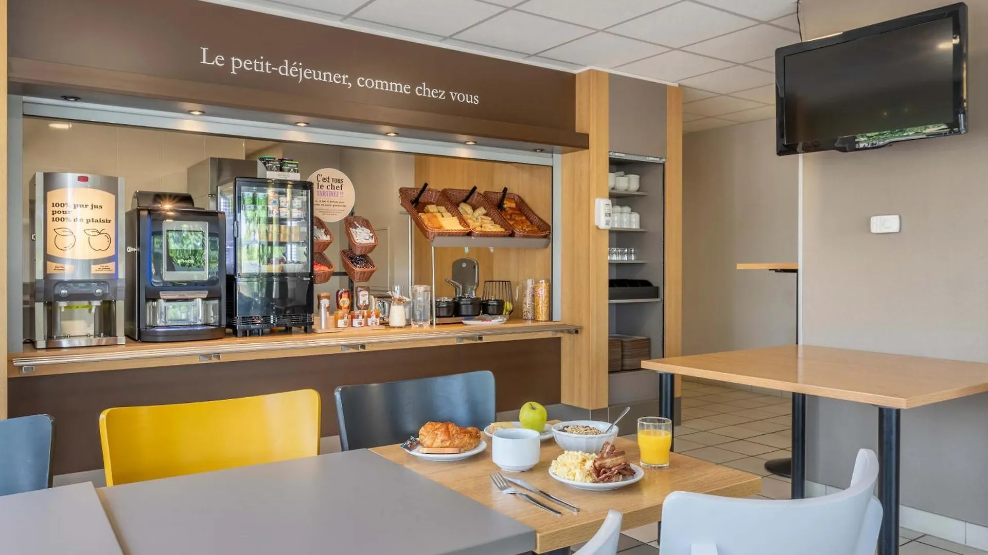 B&B Hotel Marseille Aeroport Saint-Victoret