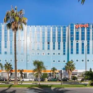 Hotel Greet Aeroport Promenade Des