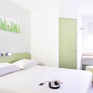 מלון Ibis Budget Marseille Aeroport Provence, ויטרולה